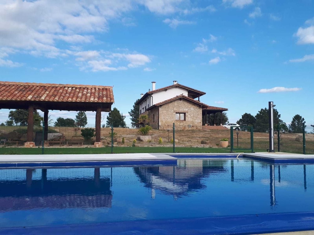 Sakura Vera — hotel in Villanueva De La Vera