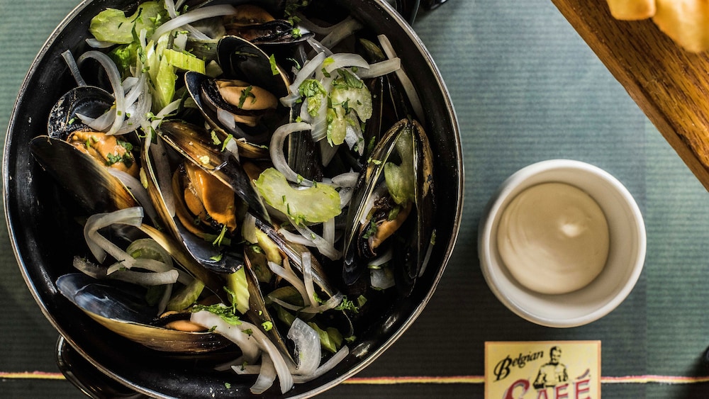 מזון ומשקאות