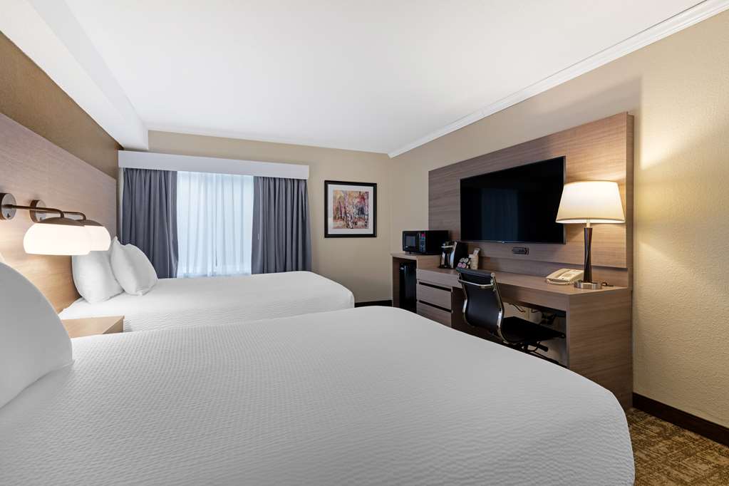 Best Western Plus Windjammer Inn & Conference Center - photo 12