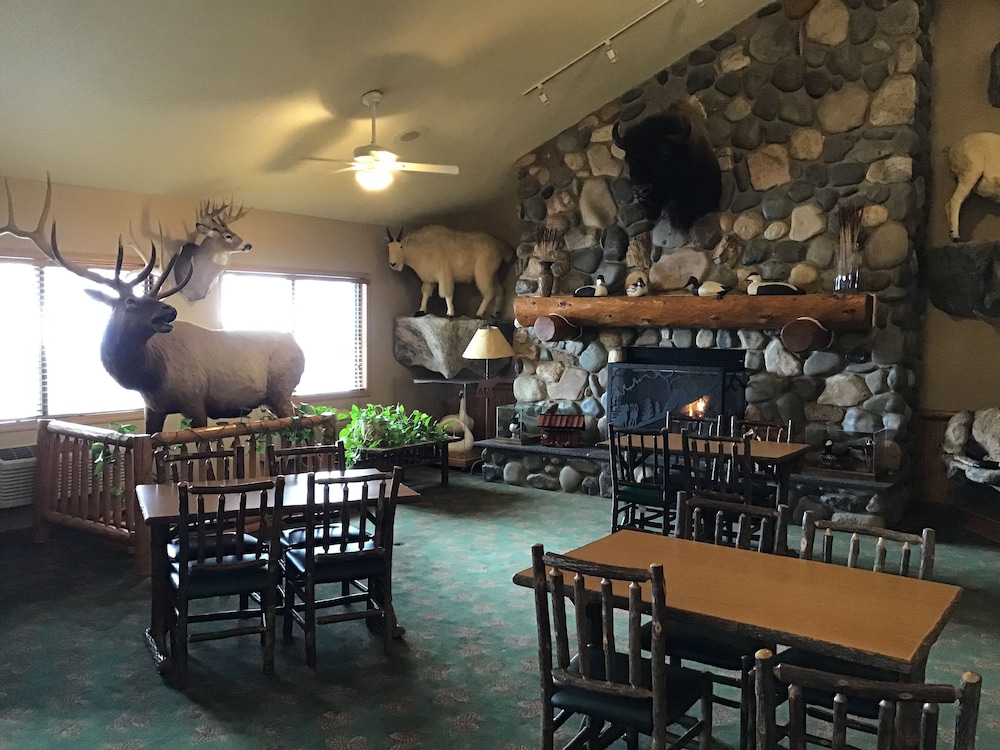 AmericInn by Wyndham Cody - photo 3