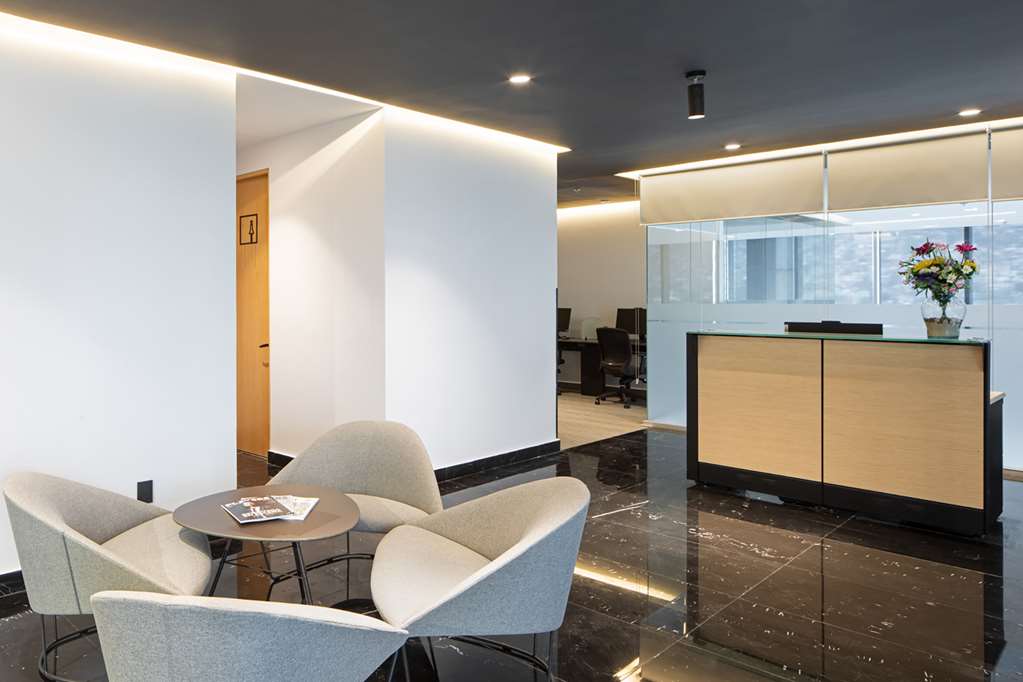 Galeria Plaza Monterrey Business Center