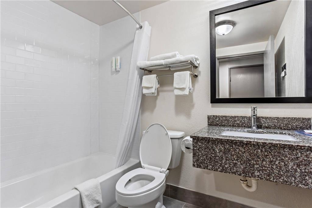 Econo Lodge Jesup GA - photo 22