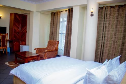 Seven Skies Hotel — Arusha — photo 3