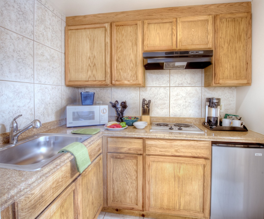 Elk Refuge Inn - photo 46