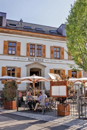 Alte Schule Tiefenbach — 4-Star Luxury Hotel in Tiefenbach, Germany