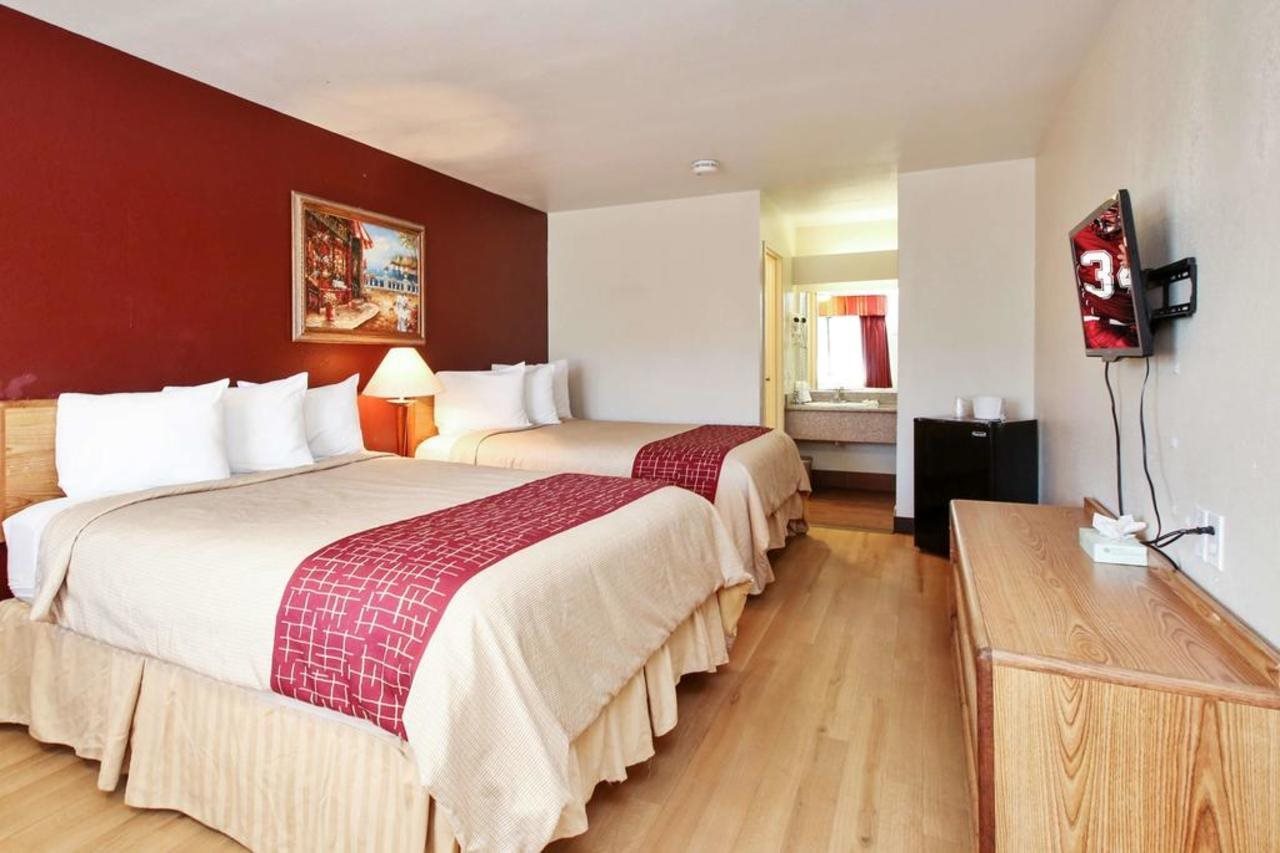 Red Roof Inn Lompoc - photo 5