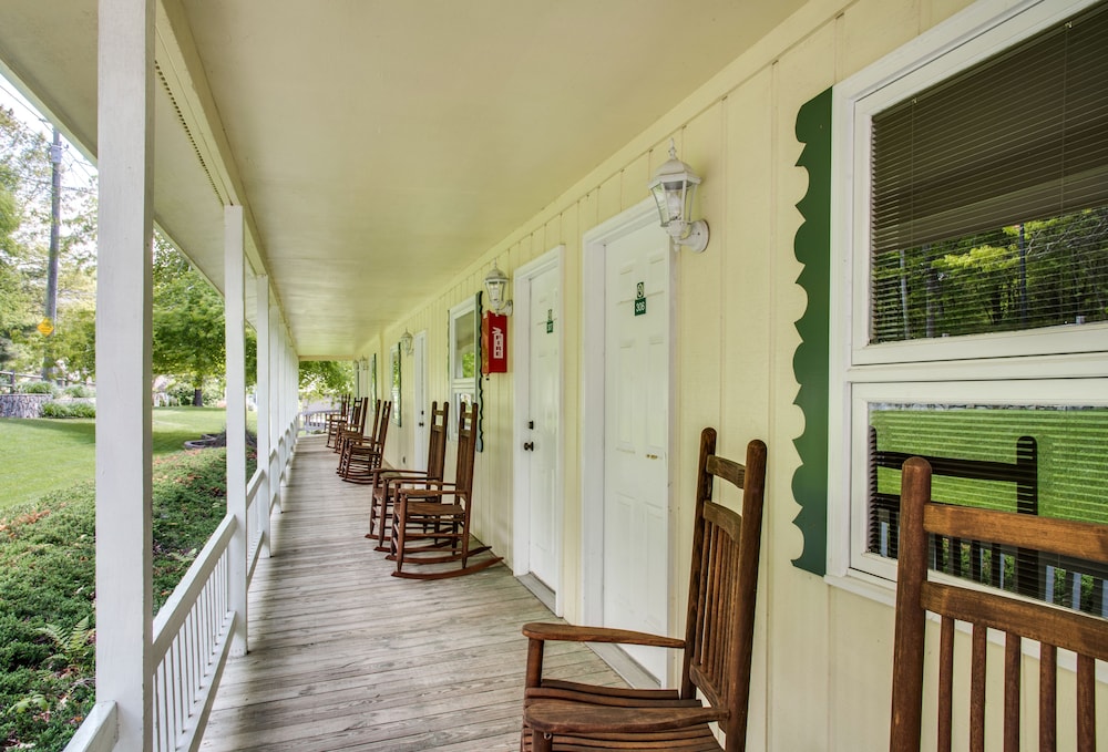 Boxwood Lodge - photo 60