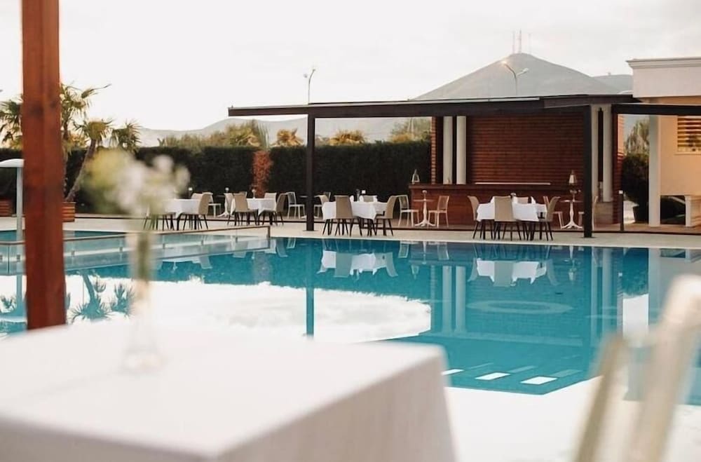 Kompleksi Exalco Al in Shkoder, Albania