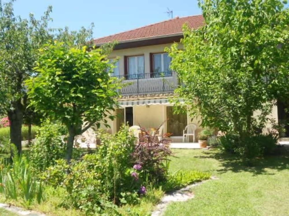 Chez Colombine — hotel in Chaponost