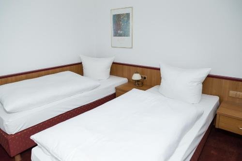 Fericy - carbon neutral hotel in Unknown City