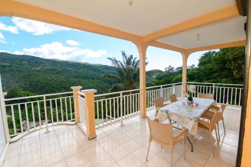 Vue Sur La Montagne in Pointe-Noire, Guadeloupe