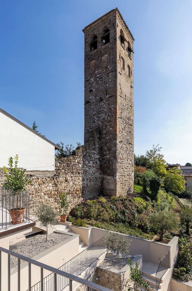 Il Mansio Vegan Hotel and Restaurant in Desenzano Del Garda, Italy