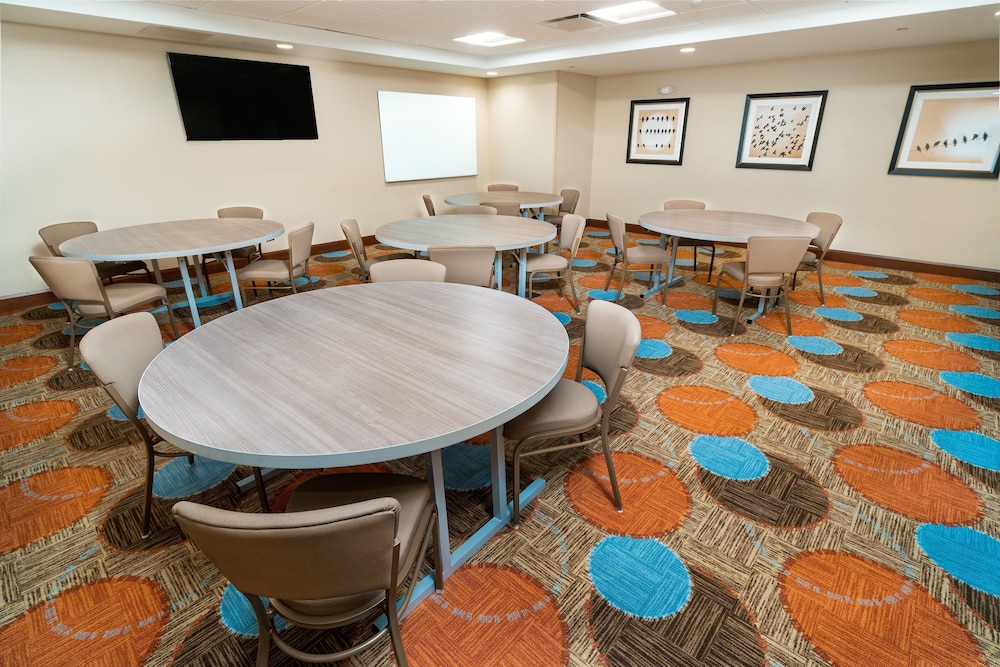 Staybridge Suites Newark Fremont by IHG - photo 46