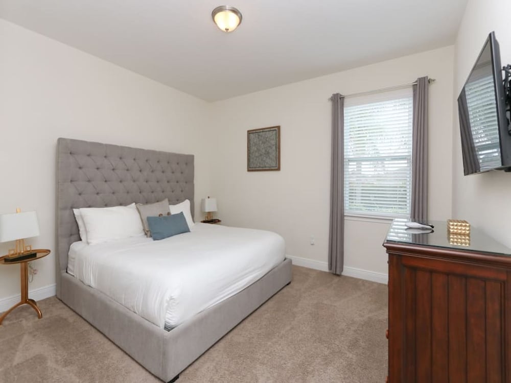 Gorgeous Remo 8 BR at Encore Resort Next to Disney - photo 34