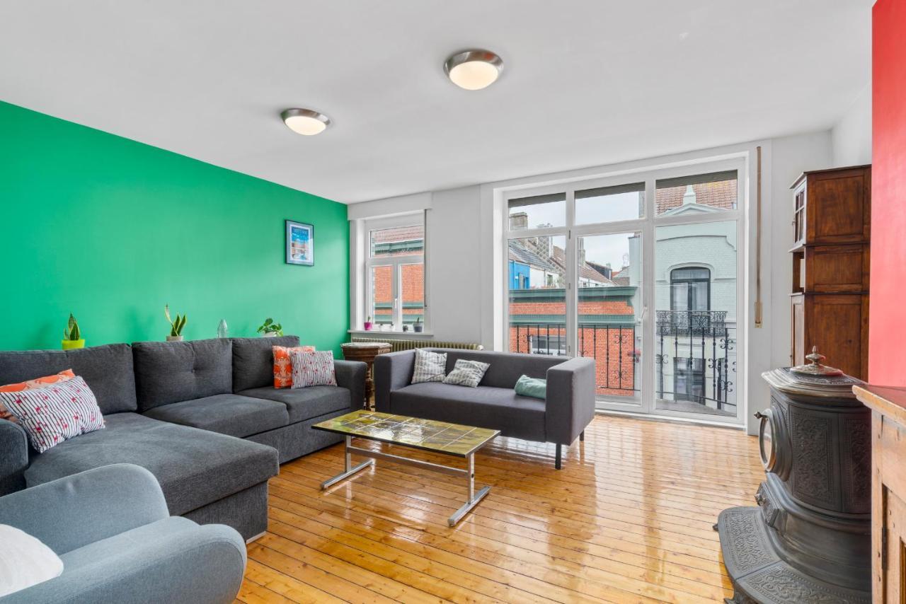 Karaktervolle en ruime woning aan zee voor 10p in Ostend, Belgium