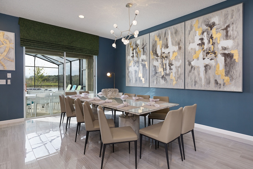 Solterra Resort Luxury 10 Bedroom Homes - photo 47
