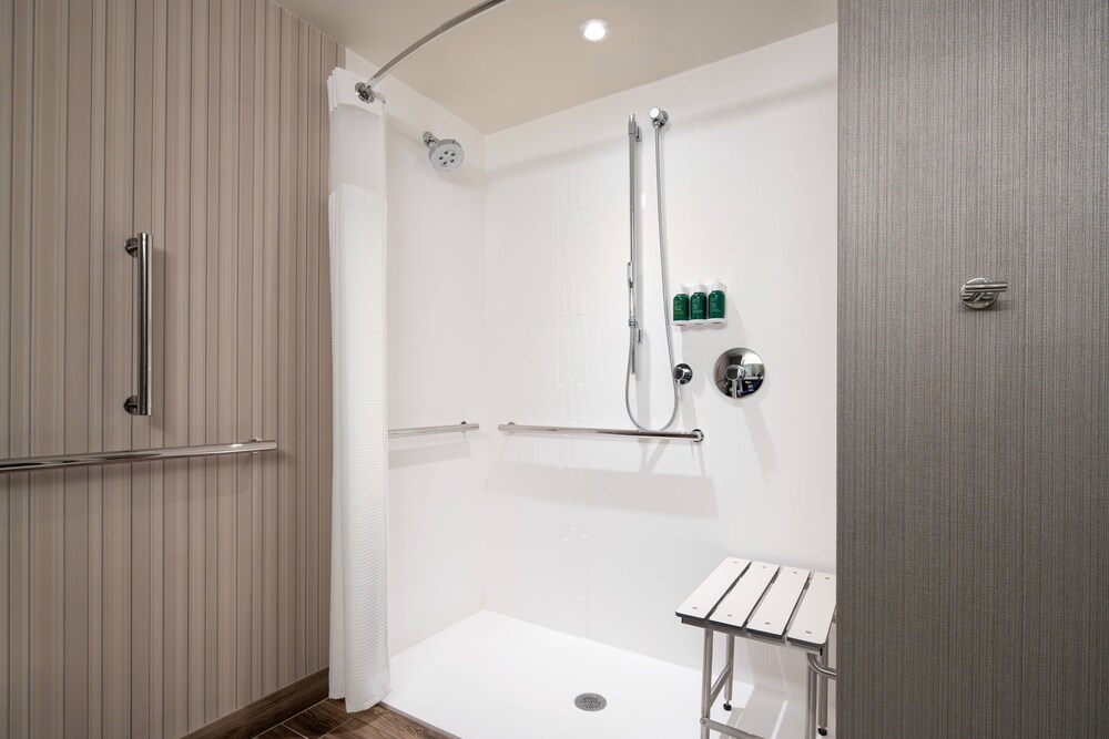 Courtyard by Marriott Loveland Fort Collins - photo 8