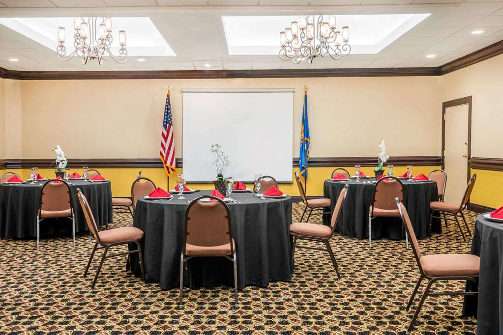 Wyndham Garden Stillwater - photo 18