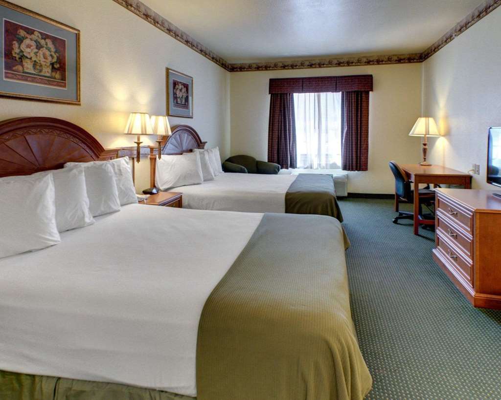Quality Inn & Suites Glen Rose - photo 14