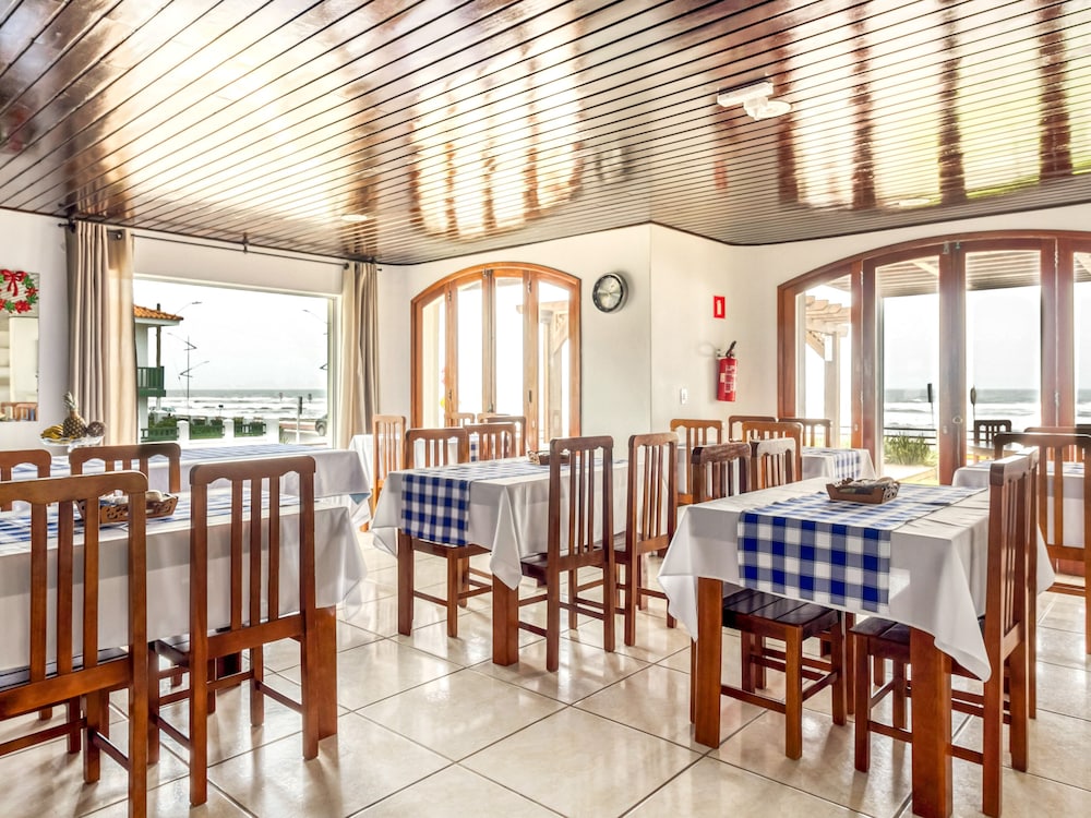 Pousada Praia Do Meio — 4-Star Luxury Hotel in Torres, Brasil