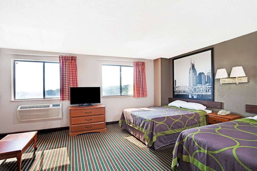 Super 8 by Wyndham Nashville Dntn Opryland Area - photo 13