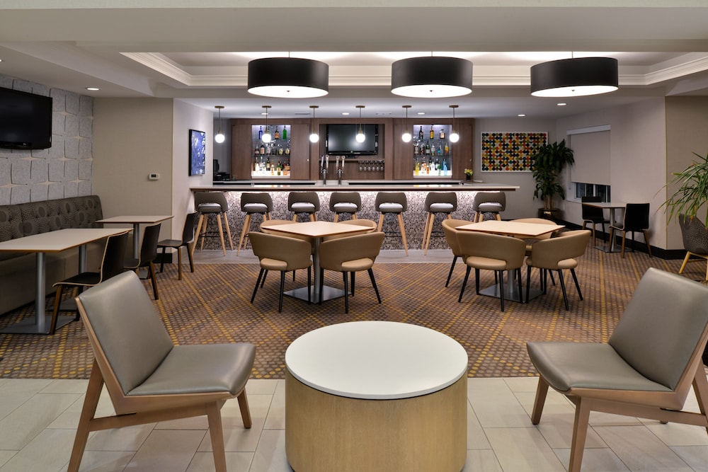 Holiday Inn Hotel & Suites Overland Park Convention Center - photo 50