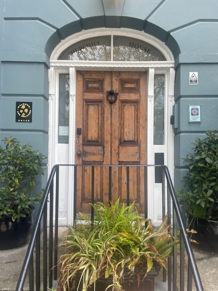 Churchill Guest House — 4-Star Luxury Hotel in Dover, United Kingdom