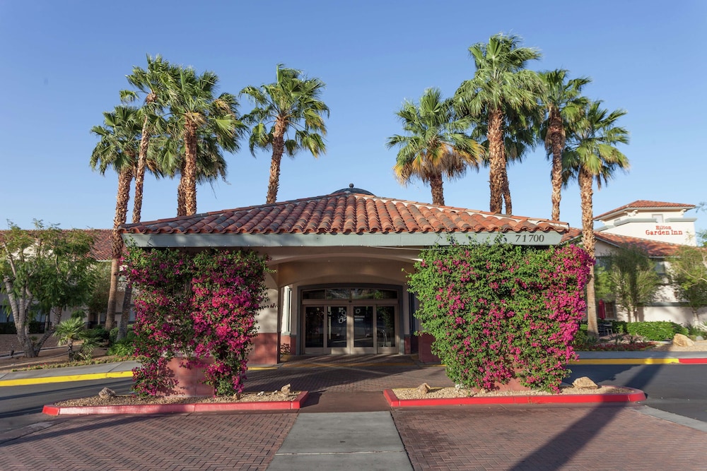 Hilton Garden Inn Palm Springs Rancho Mirage - photo 39