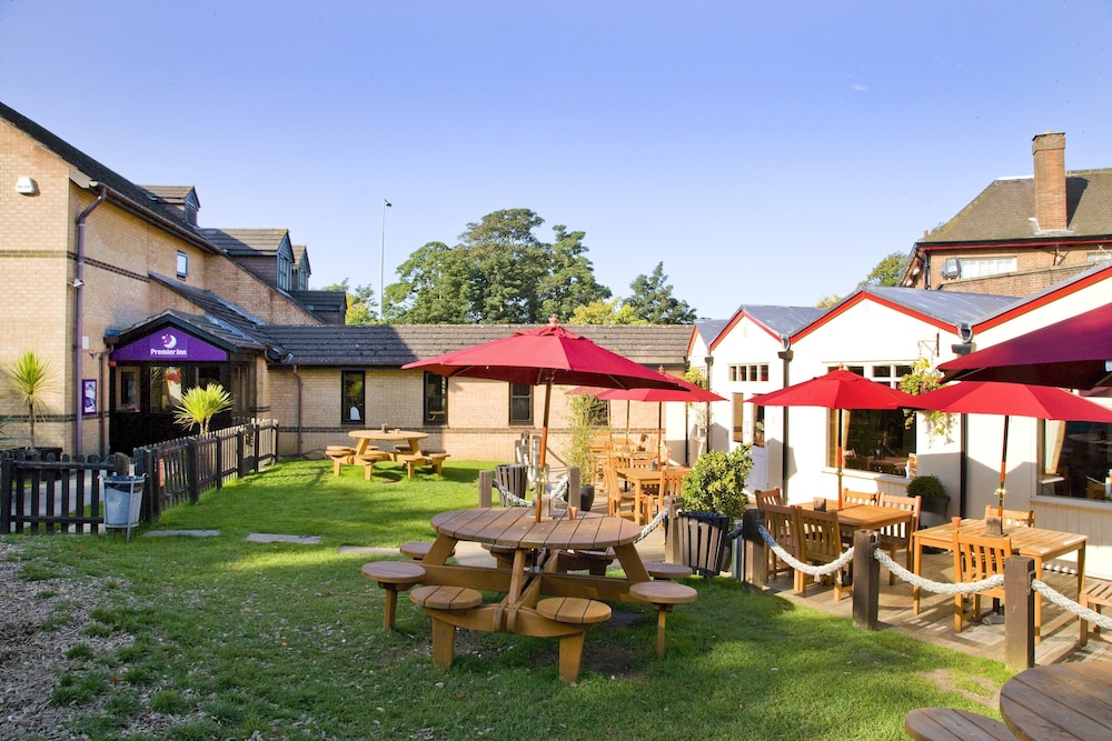 Premier Inn Northampton South in Northampton, United Kingdom