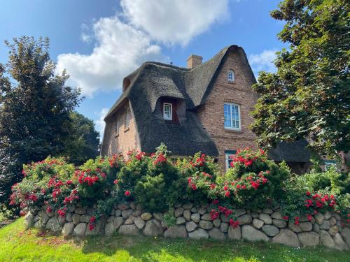 Wattvogel Lodge — 4-Star Luxury Hotel in Tinnum, Germany