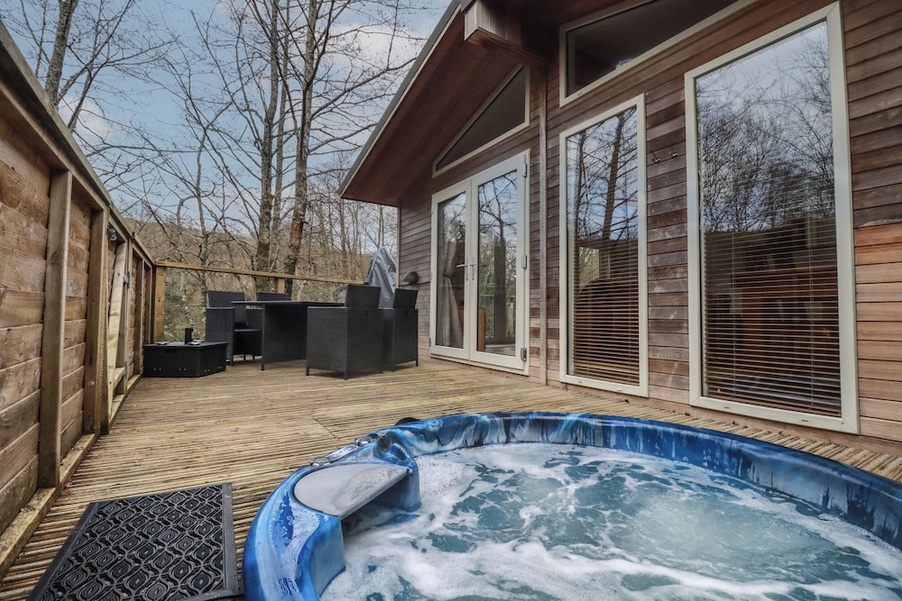 1 Miller’s Island in Looe, United Kingdom