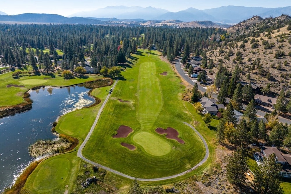 Lake Shastina Golf Resort — hotel in Weed