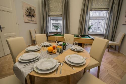 Royal Apartment with Sauna and Billiards — 4-Star Luxury Hotel in Prague, Czech Republic