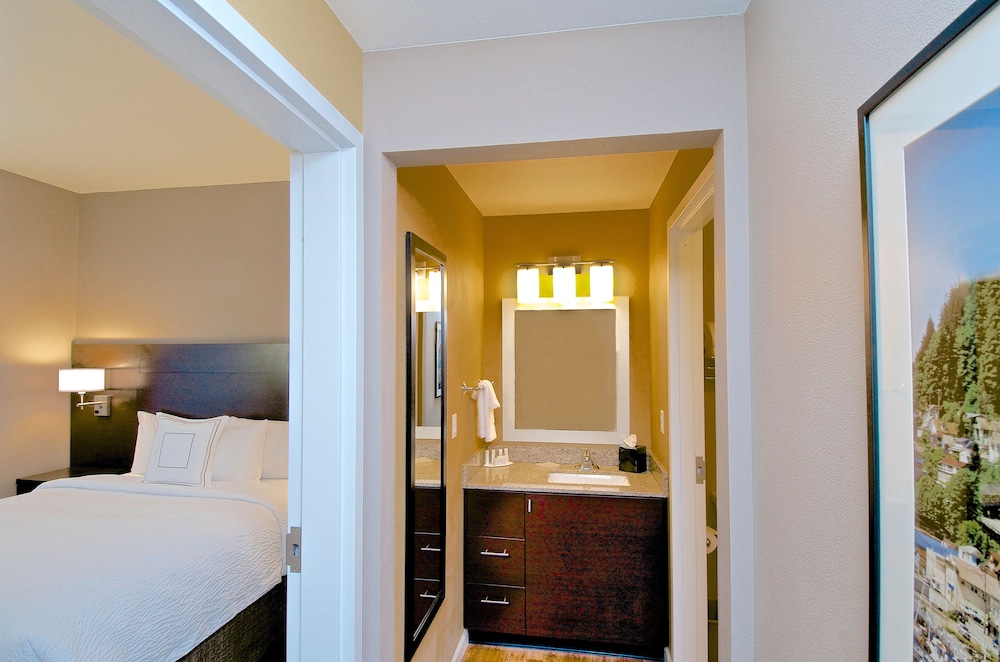 Towneplace Suites Anchorage Midtown - photo 3