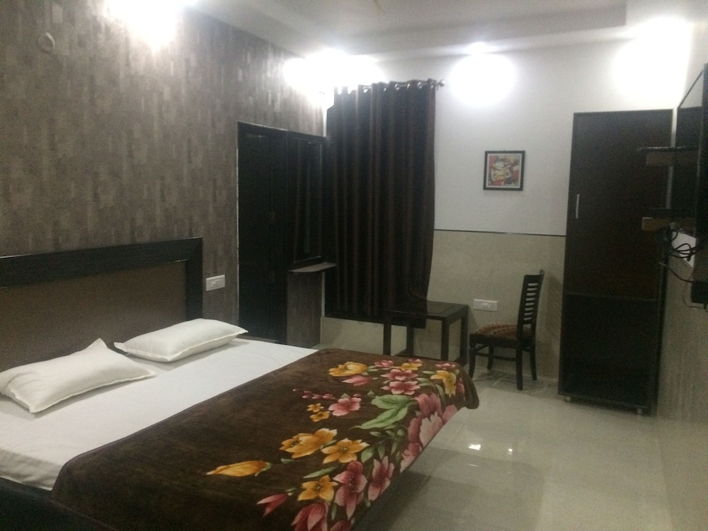 Hotel Uttam Heritage — Saharanpur — photo 3