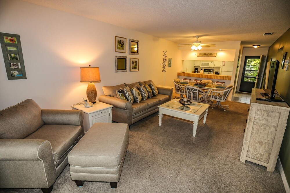 Estero Yacht & Racquet 218 Fort Myers Beach - photo 18