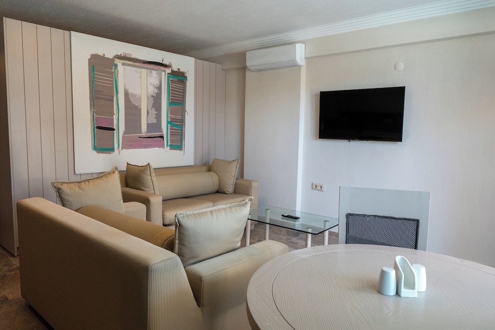 Uliv Apart Otel Spa 22245922 — Ayvalik