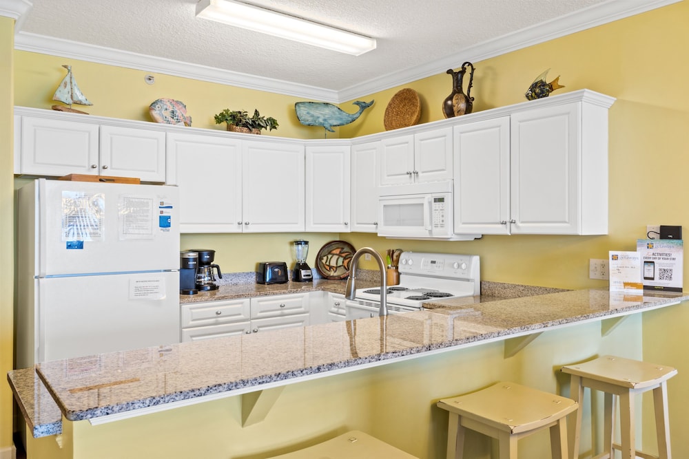 Emerald Isle Beach Resort by Panhandle Getaways - photo 38