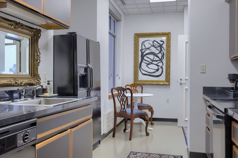 The Executive Suites and Venue - photo 63