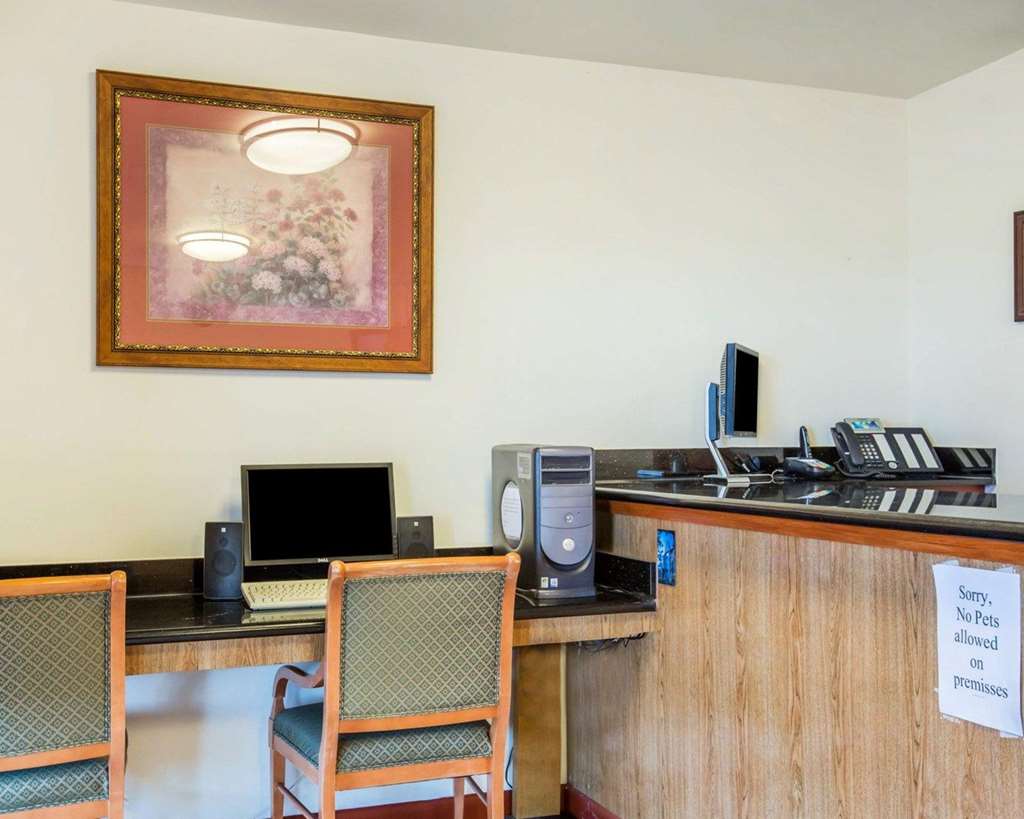 Rodeway Inn Newport - photo 7