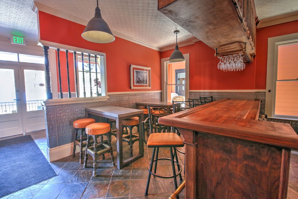 The Groveland Hotel - photo 92