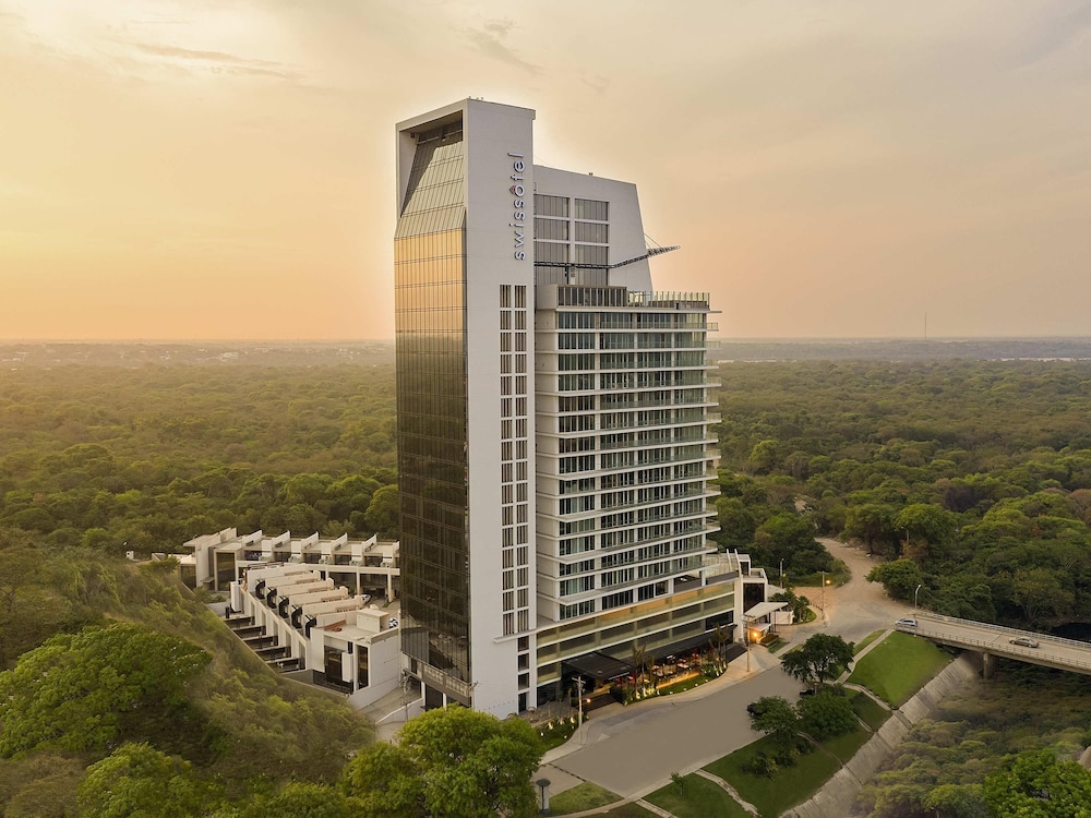 Swissôtel Santa Cruz De La Sierra — 4-Star Luxury Hotel in Santa Cruz De La Sierra, Bolivia