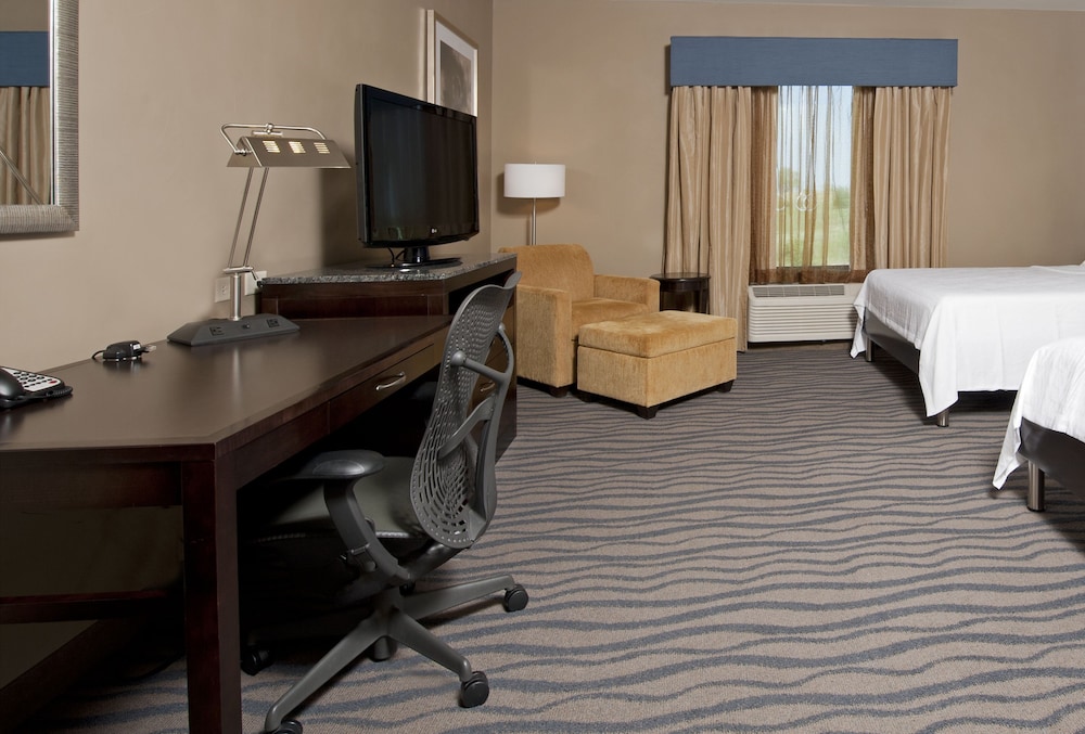 Hilton Garden Inn Fort Worth Alliance Airport - photo 26