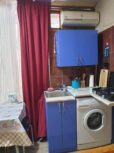 Apartmnet on Machabeli 20
