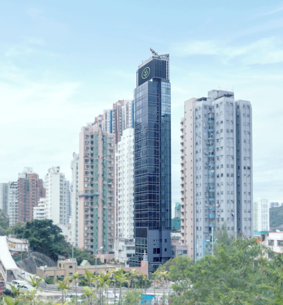 Urbanwood Ap Lei Chau — 4-Star Luxury Hotel in Hong Kong, Hong Kong