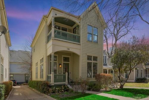 Upscale Uptown Estate in heart of Dallas — 4-Star Luxury Hotel in Dallas, United States