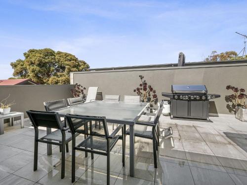 Anderson Central Torquay 36 in Torquay, Australia