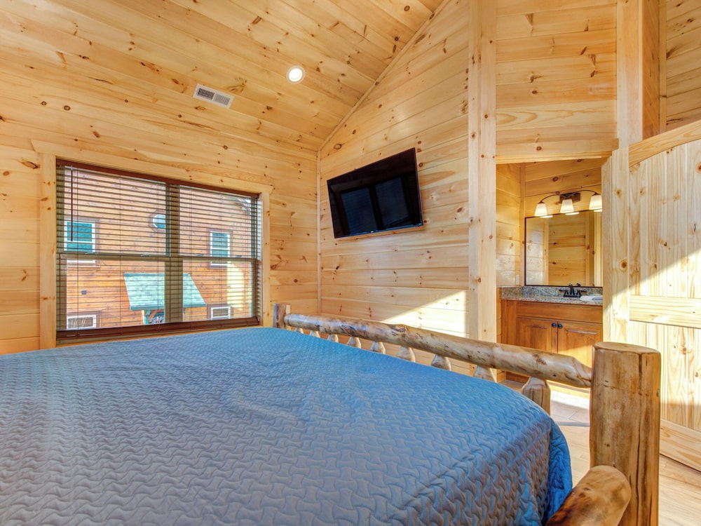 Gatlinburg Escape - photo 18