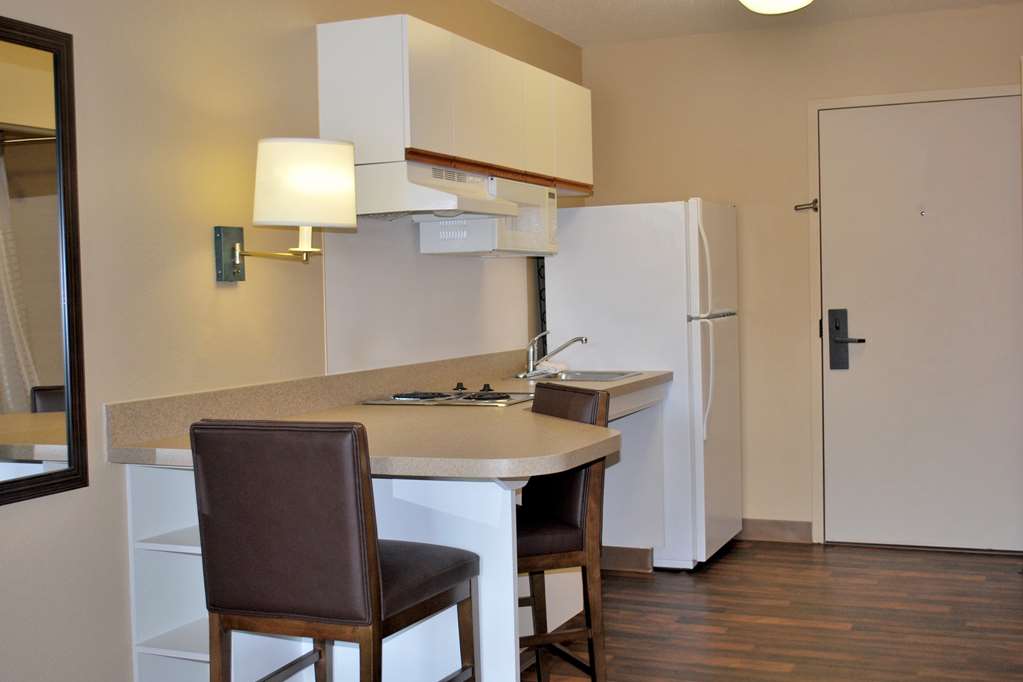 Extended Stay America Cleveland Beachwood Orange Place N - photo 11