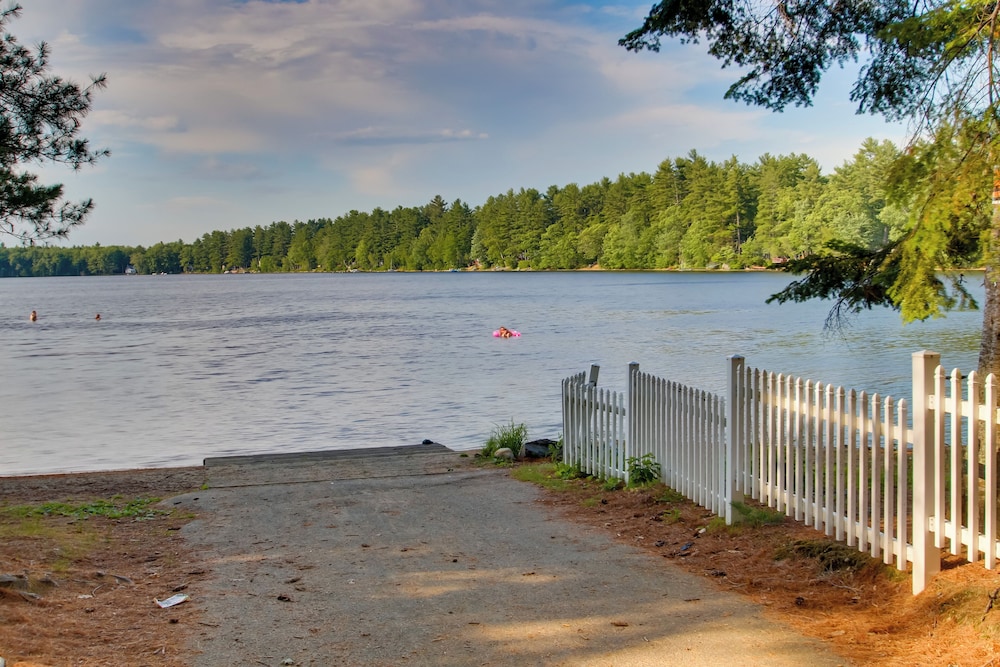 Couple S Glamping Getaway On Bonny Eagle Pond — Buxton